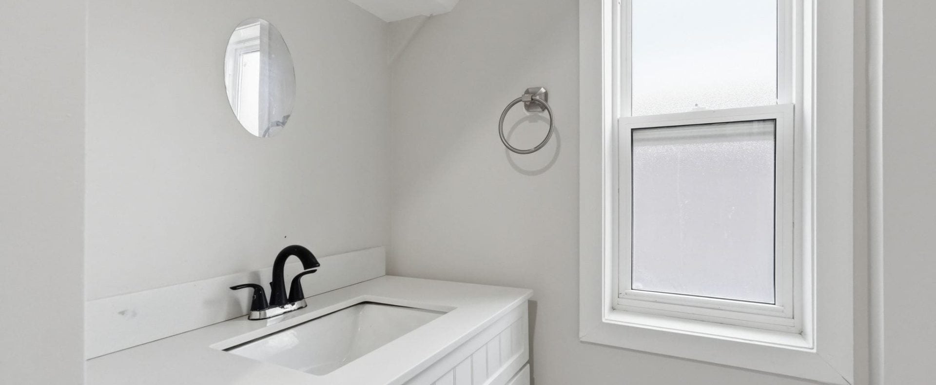 Unit 1 – 748 Barton Street East photo 2