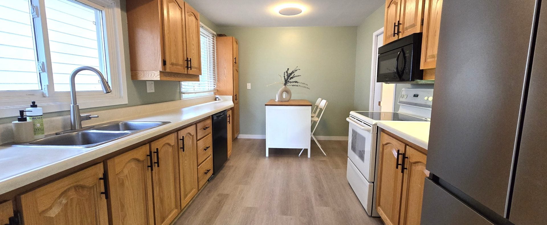 181 Hanover Place photo 4